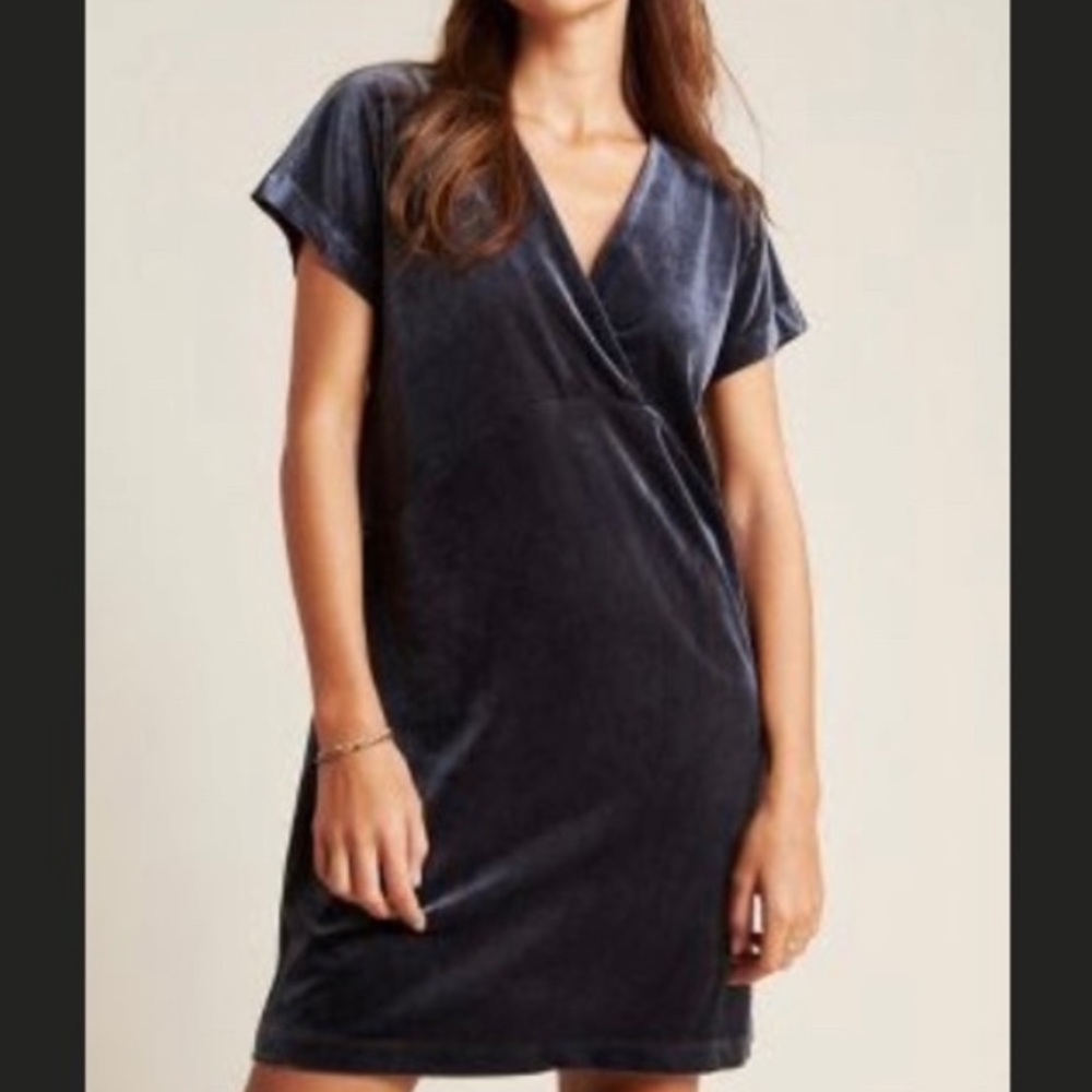 NWT💕Anthropologie Velvet Dress